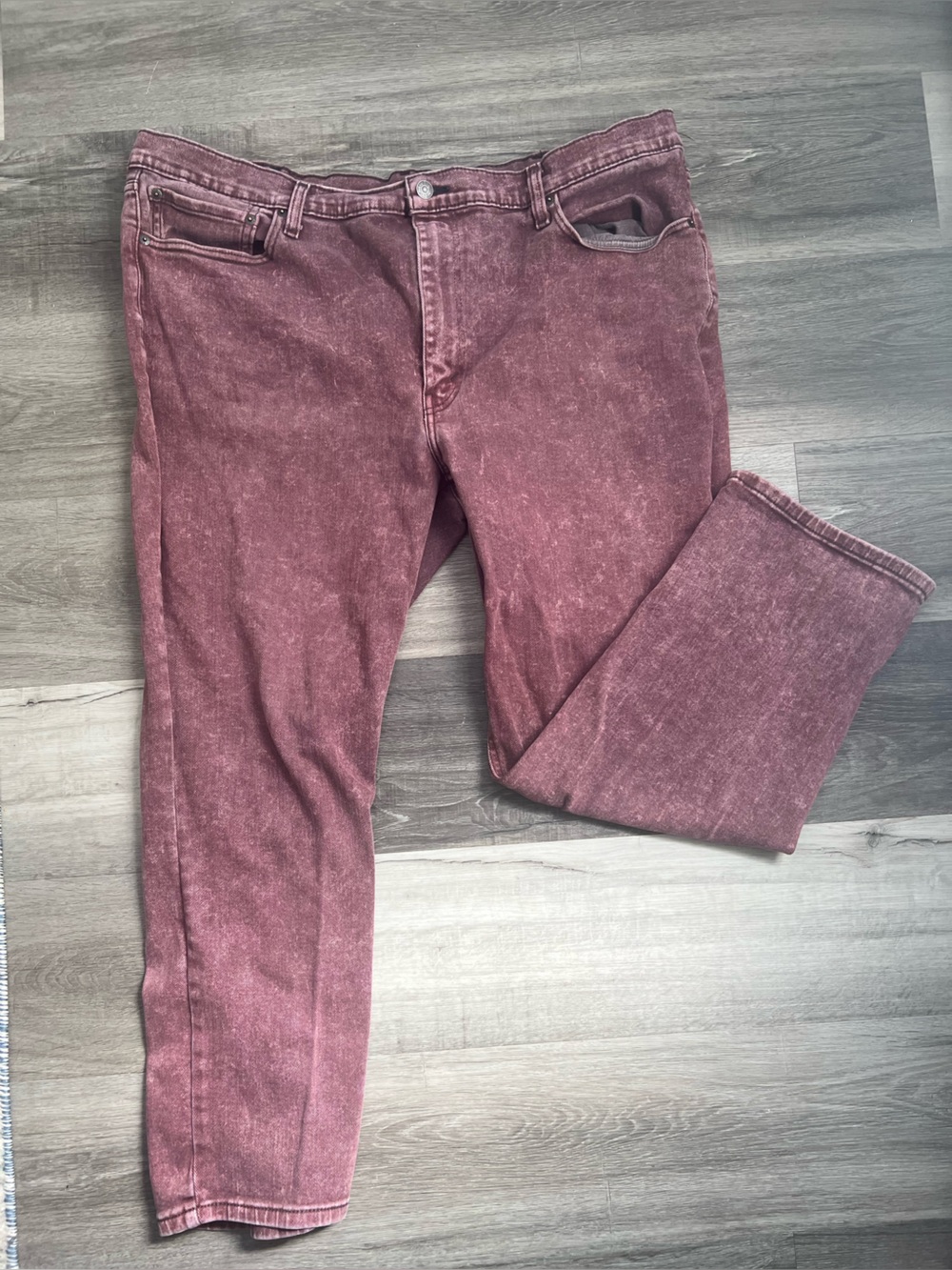 Levi's men’s red Washed 541 42x30